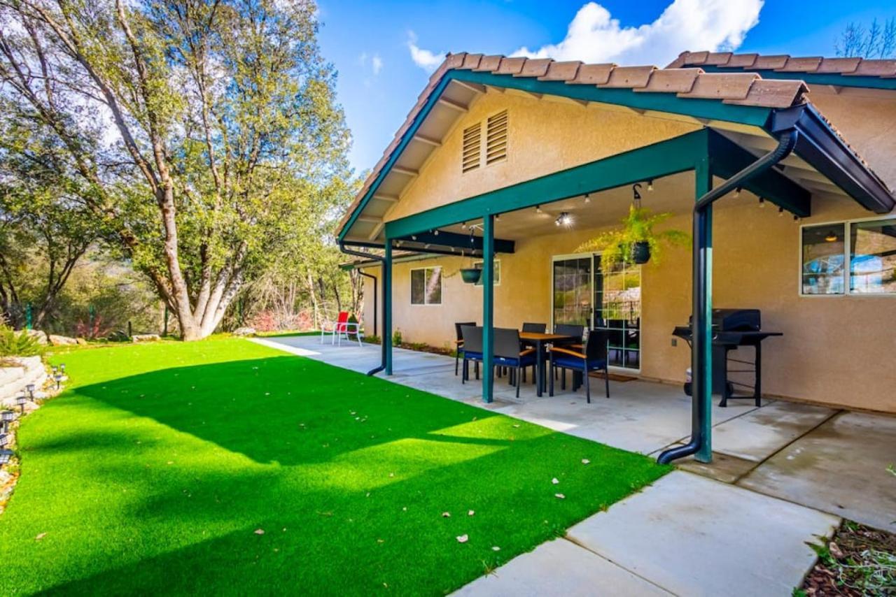 Mystic Mountain Villa, 14 Miles From Yosemite Villa