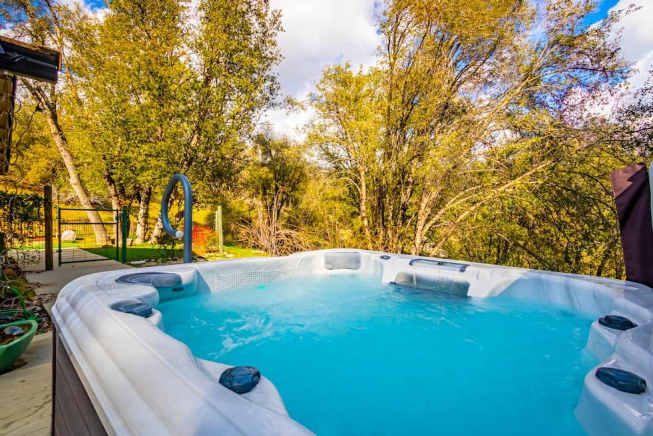Mystic Mountain Villa, 14 Miles From Yosemite Villa