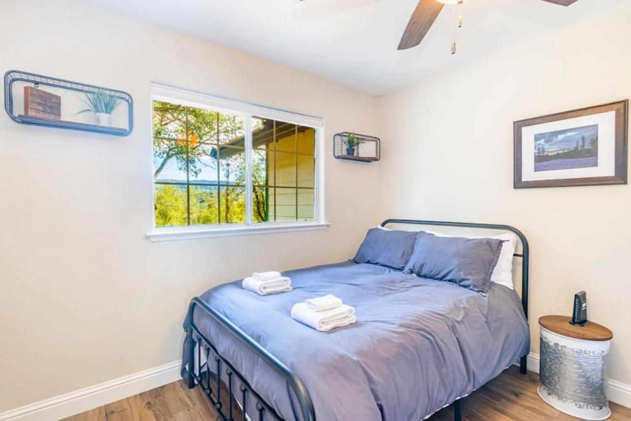 Villa Mystic Mountain Villa, 14 Miles From Yosemite *